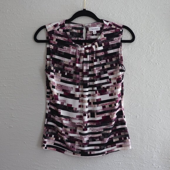 Geometrical Pattern Top by Calvin Klein - Size S - Picture 1 of 6